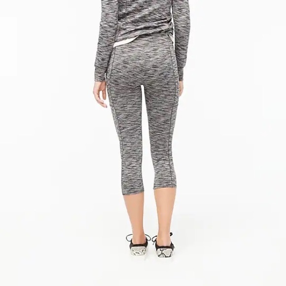 New J. Crew Space-dyed High Rise Cropped Leggings with Pockets in Black Shadow - Picture 3 of 14